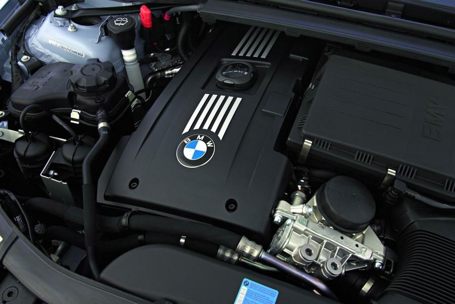  BMW 3-Series 2008 года  (фото 5 из 34)